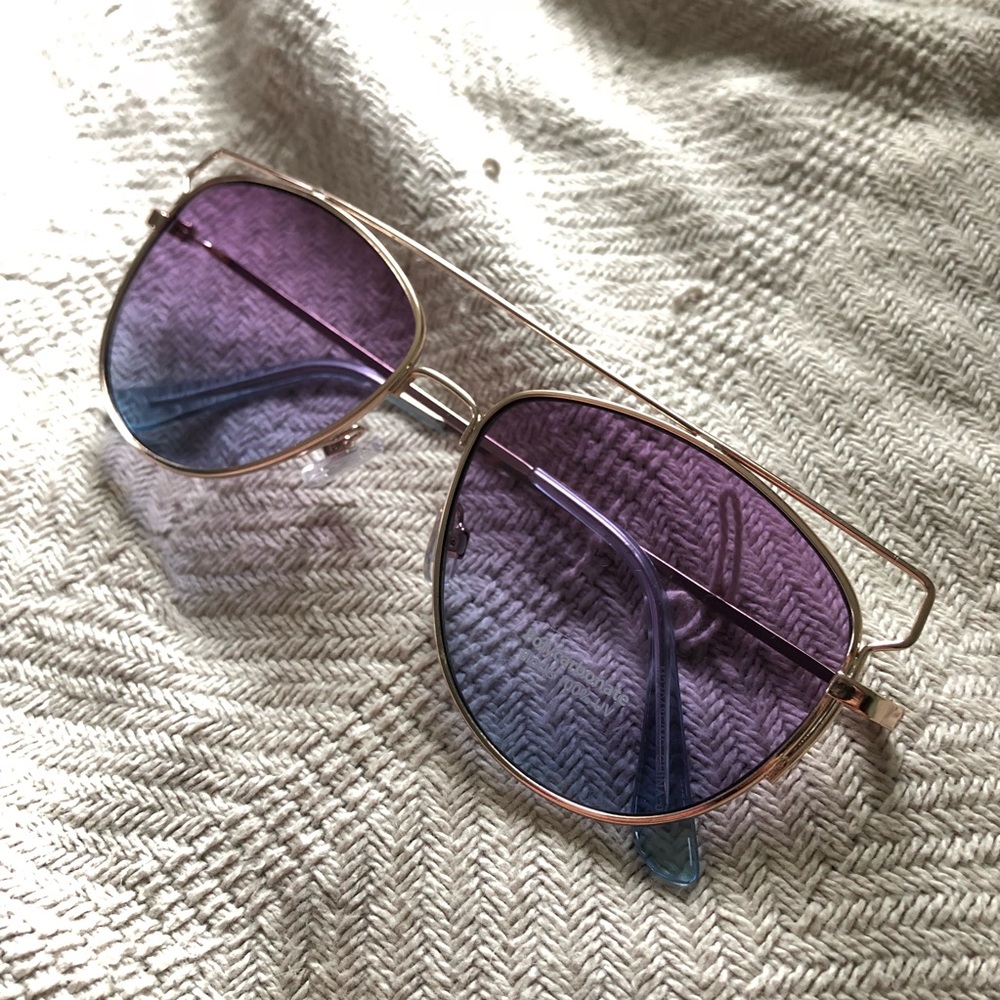 Women’s sunglasses